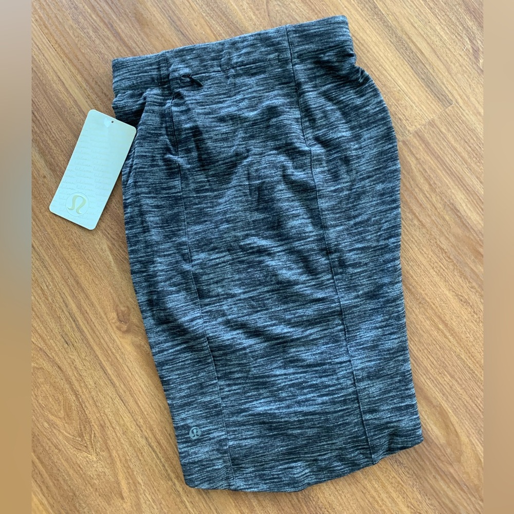 Lululemon &go Where-To Skirt (2)